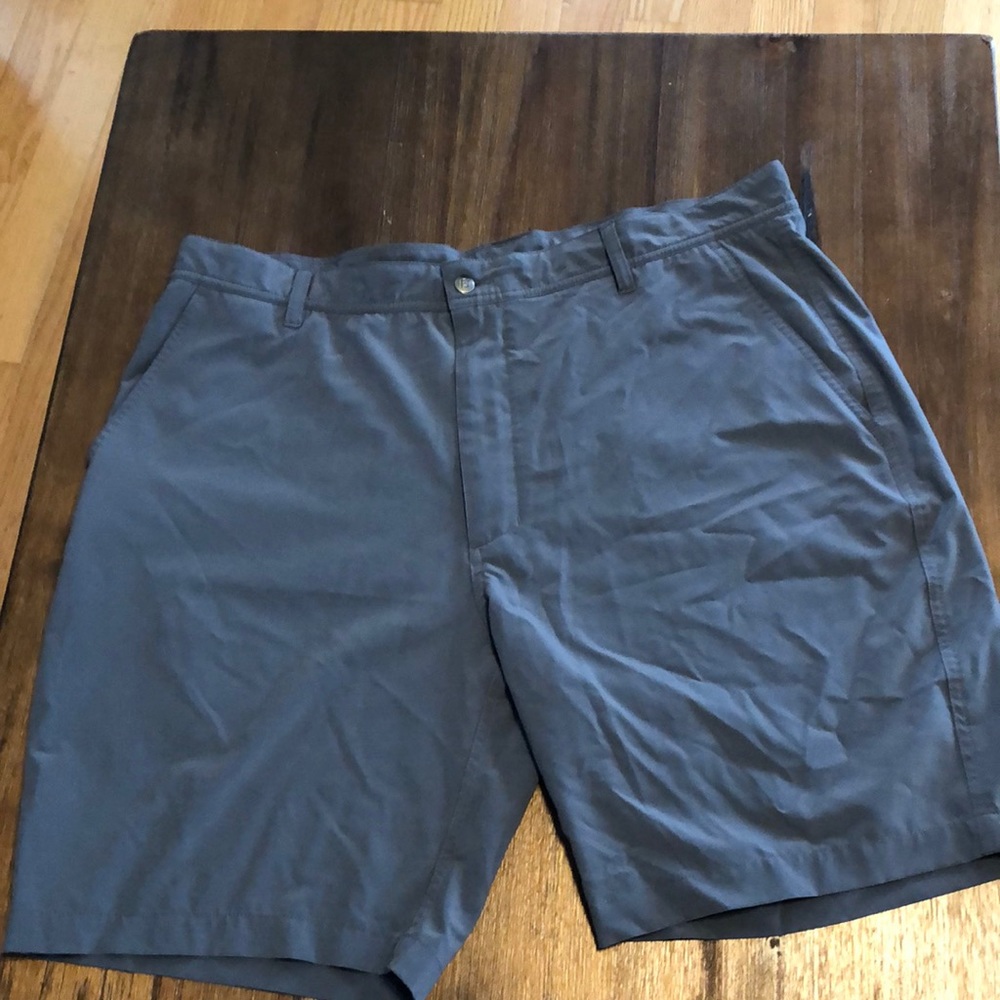 Footjoy flat front gray shorts size 38 EUC